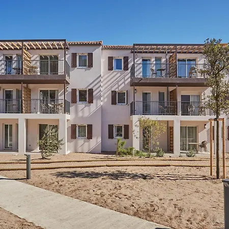 Newly Built Near The شقة Hyères